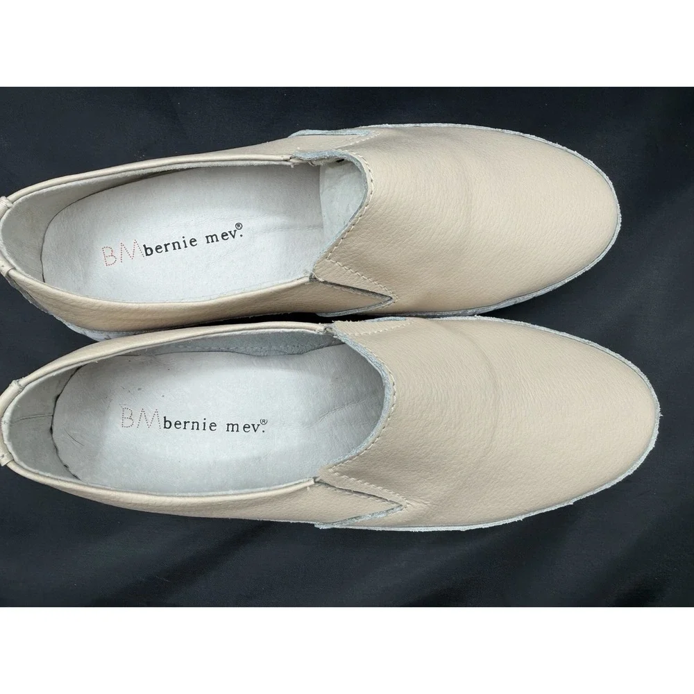 Bernie Mev Women's TW39 Slip One Cream Color Size 39/8-9